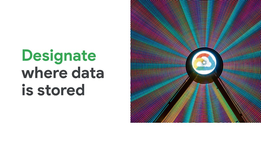 GoogleWorkspace's tweet image. At #GoogleNext18, we announced Data regions for G Suite. Choose where in the world—globally, in the United States, or in Europe—you want your data stored when at rest. goo.gl/4vqvWi