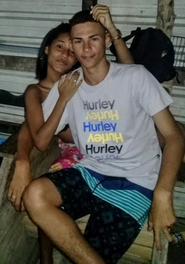 Alfredosurfhb's tweet photo. Minha razão 😍👫 https://t.co/3ItF6BFxbw