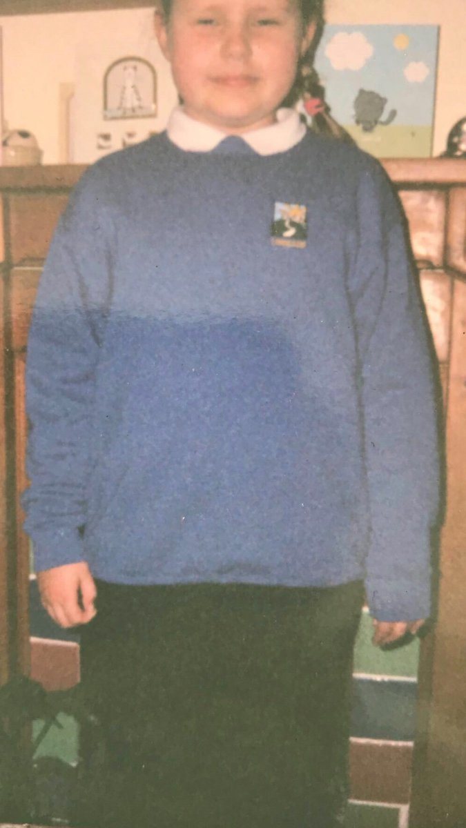 LibbyAutism's tweet photo. This is a girl who was starting her first day at another school, a girl who couldn’t spell her own name, a girl who hid under her bed daily, a girl who was told there was no future. A girl who is now a woman at university &amp; is working, a woman no longer hiding but living.#Autism https://t.co/1vxL9Dsomx