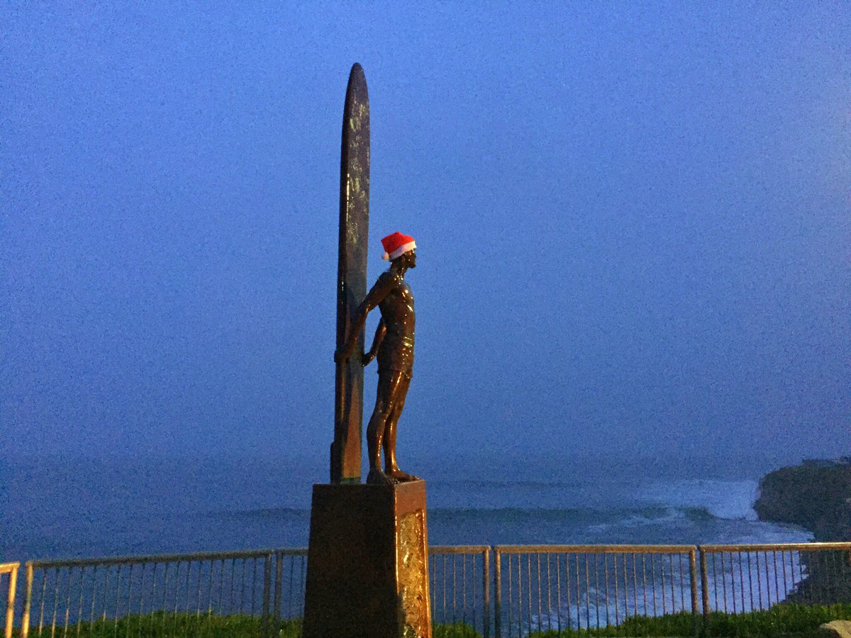 RunSurfersPath's tweet photo. Happy Holidays from our family to yours! https://t.co/3eOhbXfI1U