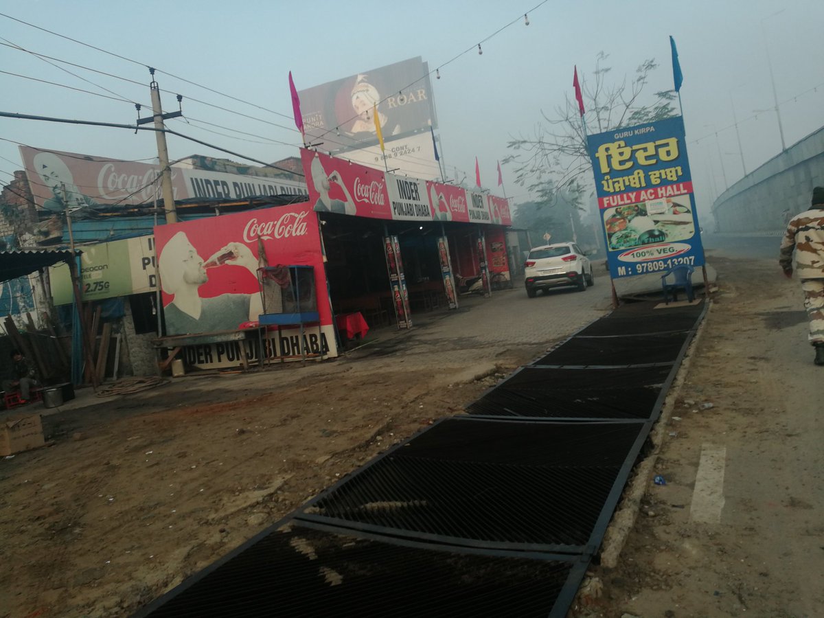 <a href="/diljitdosanjh/">DILJIT DOSANJH</a> hadta ni tu dosanjhawala, sare kithe tu hi tu dis ria
#roar
#GulabiPaggJindabaad
#cocacola