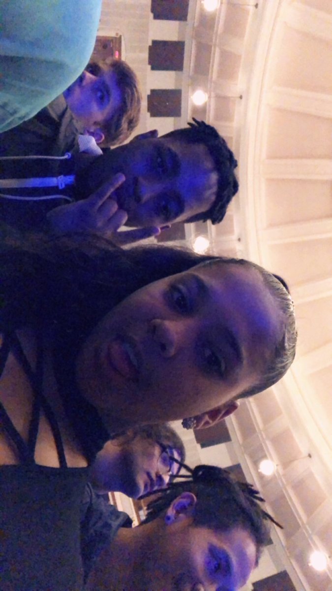 adri ♡ tweet media