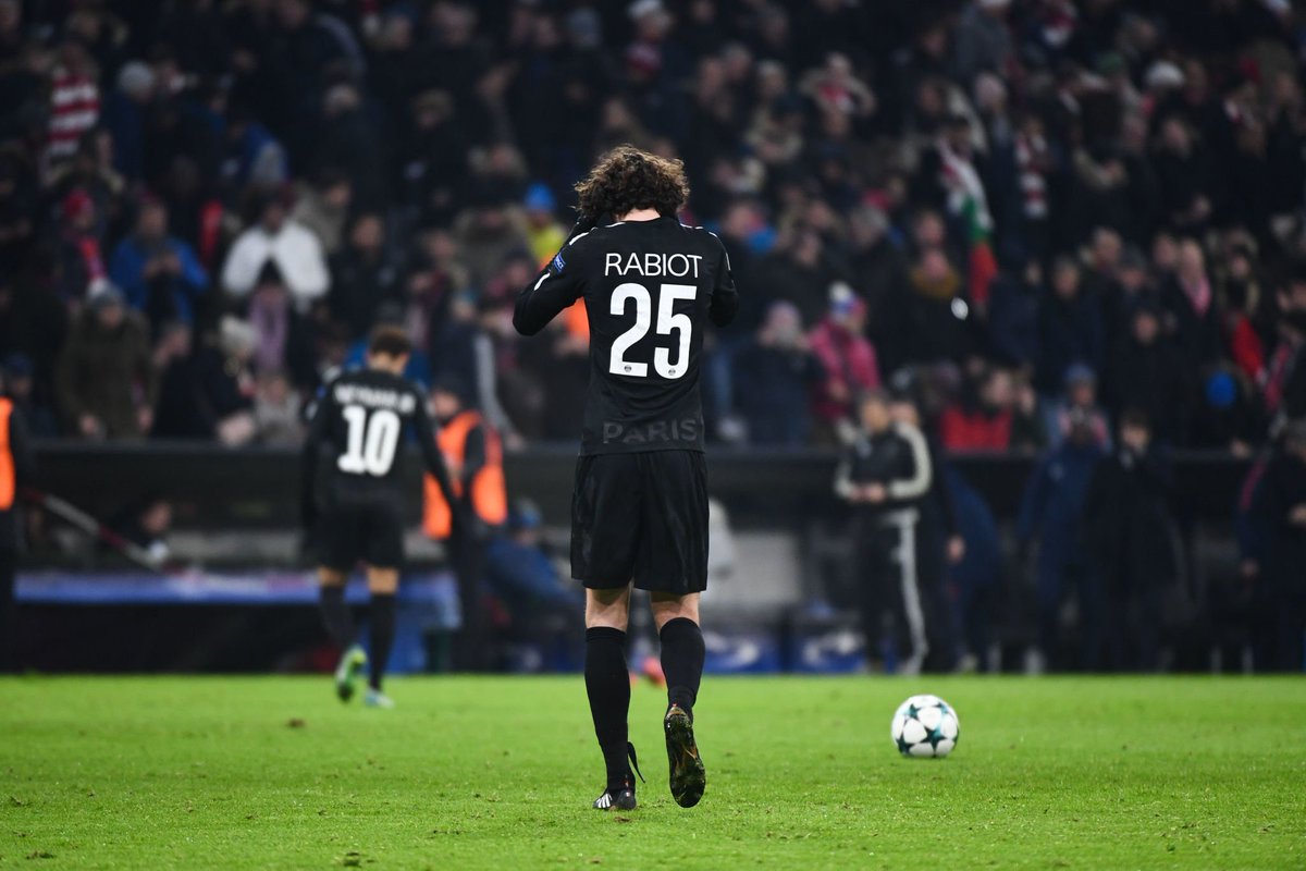 FussballRadars's tweet photo. Day 25 of Advent:

Adrien Rabiot - 1st half of Ligue 18/19 [for @atiftheterrible] https://t.co/Cxsk0t1tGR