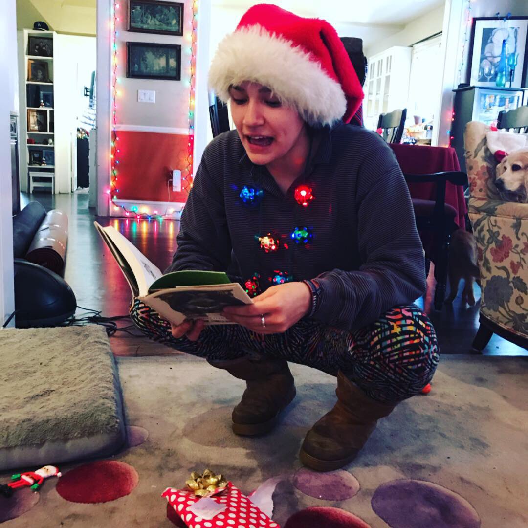 AutonomeeTV's tweet photo. Merry Christmas Everyone!
💞🎁🎄🎉⭐️🎀

Here’s me with empire strikes back converted to Shakespeare 🙈 https://t.co/3yeEmoTuGM