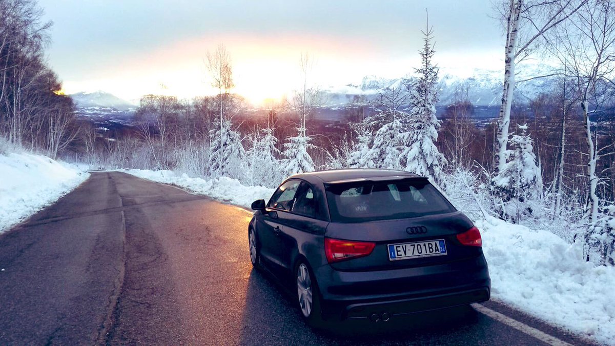 VAGforce's tweet photo. For al VAG Force crew happy christmas!
#dolomites #italy #bestplacetolive #vagforce #euroscapers https://t.co/yJB7VbOzpN