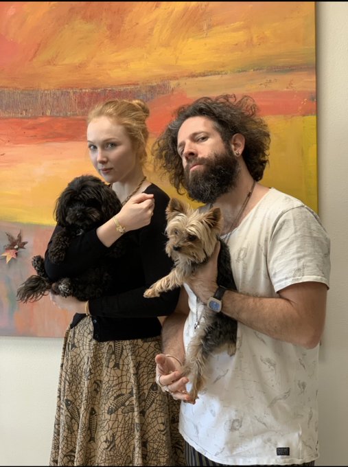 Elan Gale (Producer) - Molly Quinn - Discussion - Page 27 DvTNKWDVAAEoy6z