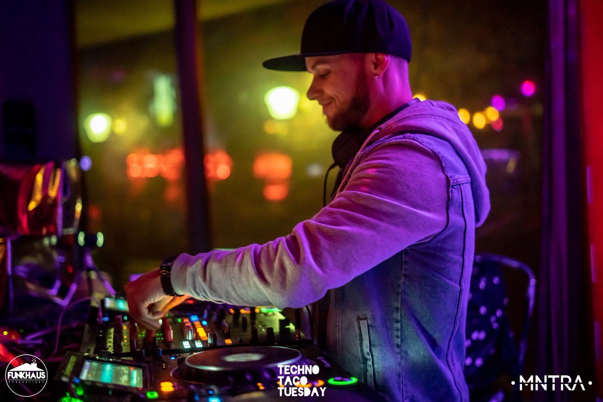 Funkhauslv's tweet photo. Merry Christmas 🎄 Photos from last week of @GermanBrigante at @TechnoTacoTues! We have Huxley in 3 weeks!! Get your $10 presales for your loved ones, an excellent last minute Christmas gift. Tickets at https://t.co/JBLATGvcSe #Dirtybird #GetPhysicalMusic https://t.co/GRlcGK865c