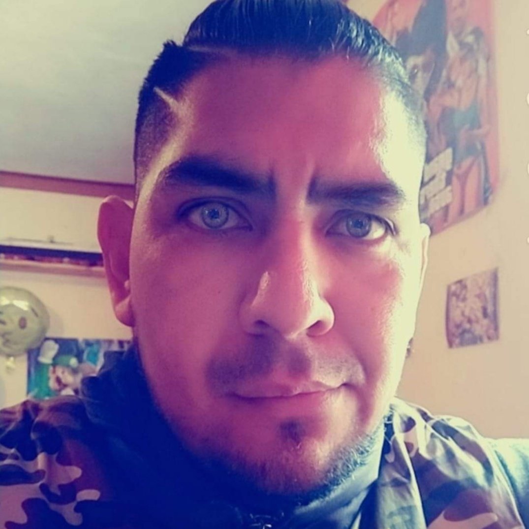noitanec's tweet photo. #NuevaFotoDePerfil https://t.co/mCLPhLmwC0