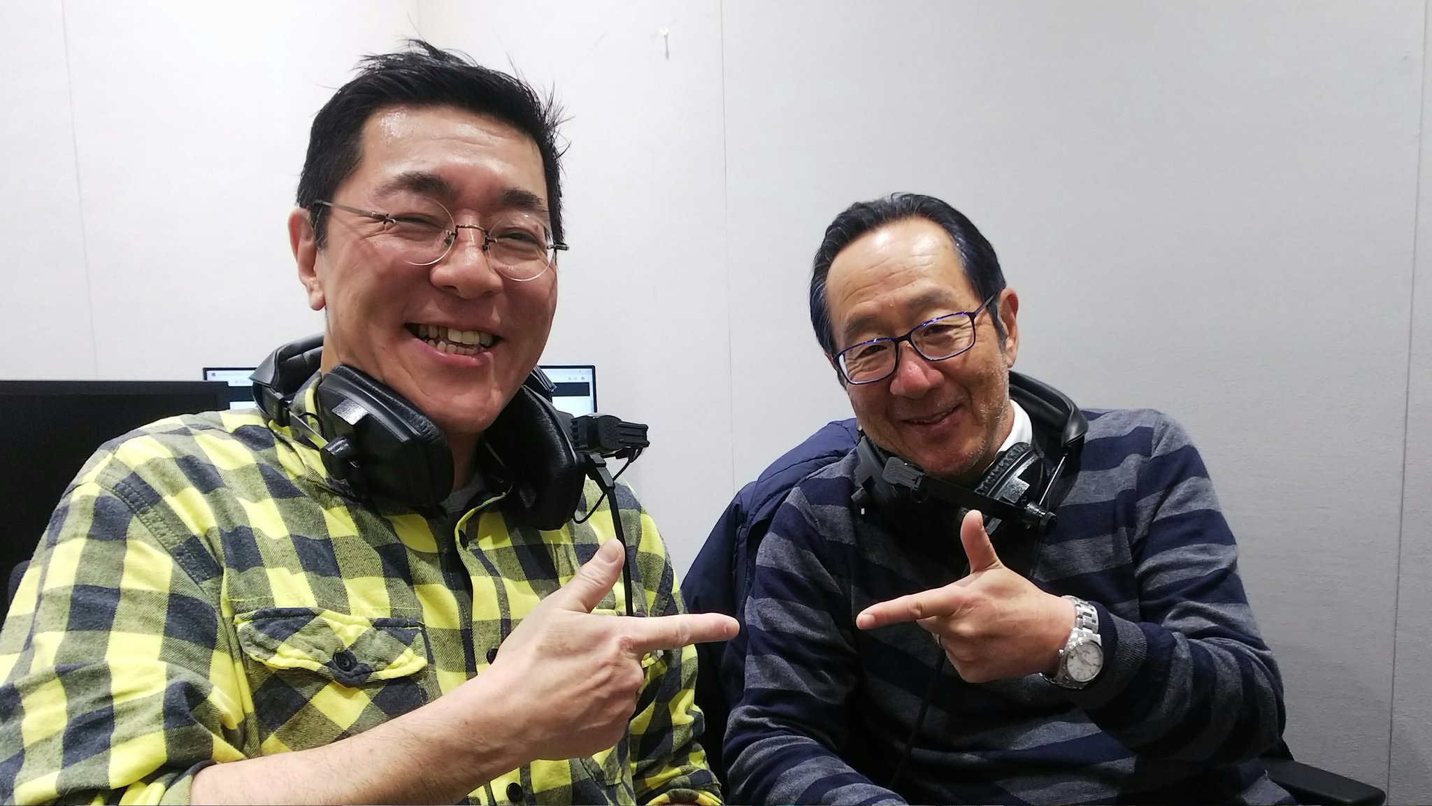 ট ইট র 斎藤文彦 このあと午前10時よりwweスマックダウンをdazn ダゾーン で日本語コメンタリー版を2時間ライブ配信 実況は土居壮アナウンサー 解説 同時通訳は斎藤文彦 ドイフミ コンビでお送りします お楽しみに ট ইট র 斎藤文彦 このあと午前10時よりwweスマックダウンをdazn ダゾーン で日本語コメンタリー版を2時間ライブ配信 実況は土居壮アナウンサー 解説 同時通訳は斎藤文彦 ドイフミ コンビでお送りします お楽しみに