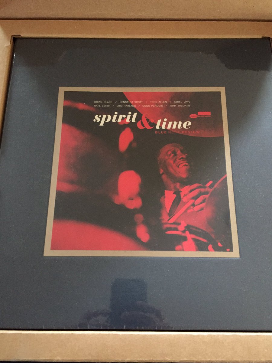 asciamanna's tweet photo. Santa had room in his sleigh for the Blue Note Review Volume 2 @bluenoterecords #bluenotereview https://t.co/29GjV9FSBl