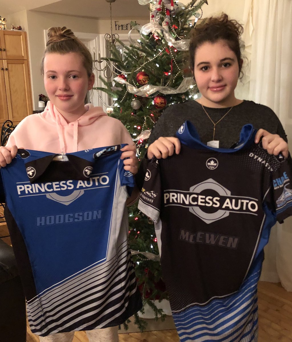 applekorr's tweet photo. Tears of joy this morning!  Best present ever! Merry Christmas! @C_hodgy @MikeMcEwen80 @TeamRCarruthers https://t.co/MfbdUhYe98