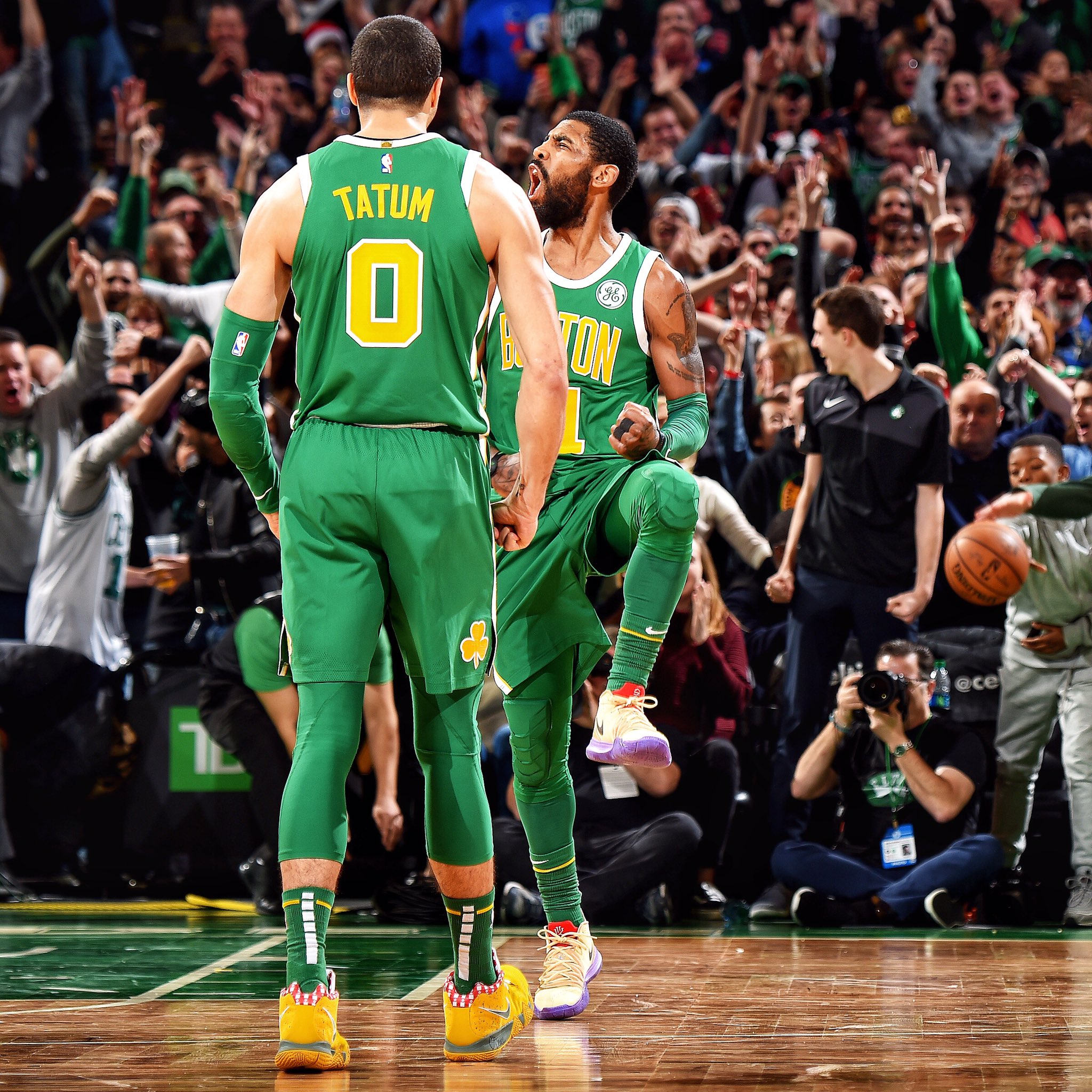 kyrie untucked jersey