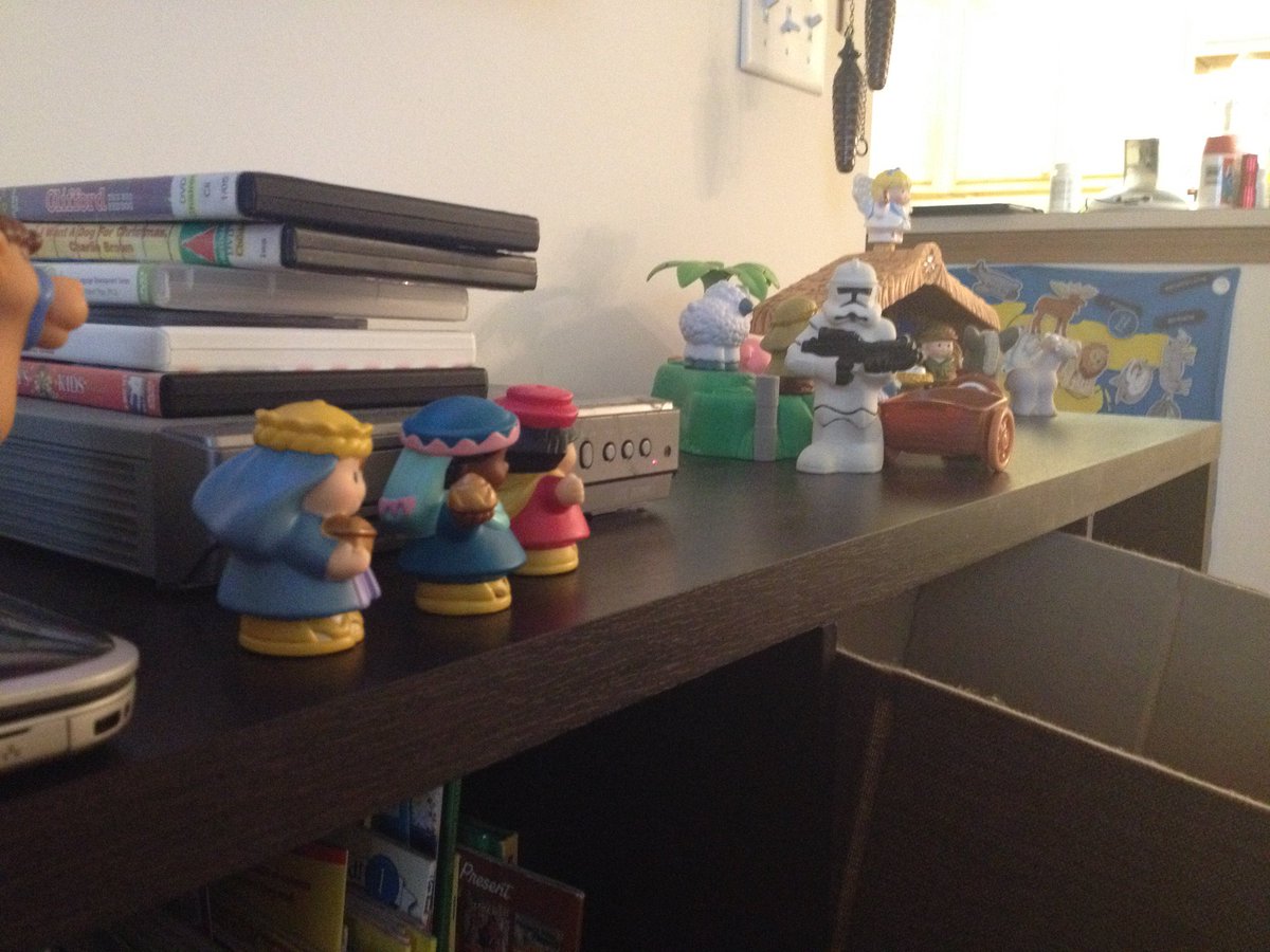 docwabbit's tweet image. Merry Christmas to you and your family. Make sure to guard against heresy. #Matthew2 #theologymatters