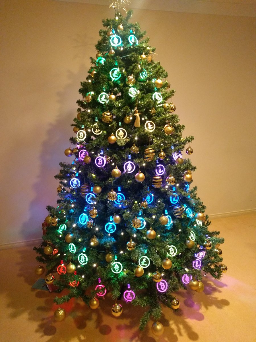 I am dreaming of a crypto christmas 🎄🎄🎄🎄🎄 #bitcoin #ethereum #litecoin  #cryptocurrency #Christmas