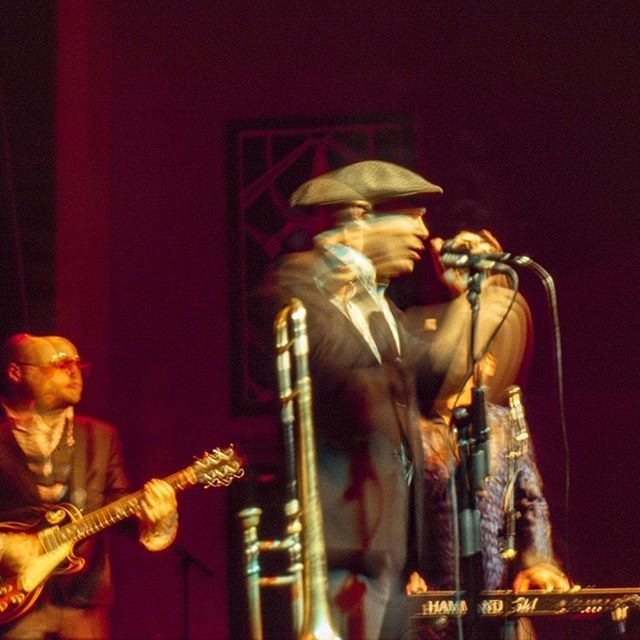 Live performances are perfect opportunities to experiment with motion blurs.  Here’s a shot of the ever-captivating Glen Pine of @theslackersband doing one of his classic head fakes at the <a href="/mysticpetaluma/">MysticTheatre</a> ⠀
.⠀
.⠀
.⠀
.⠀
Processed by @photolab_berk… bit.ly/2SkpIiN