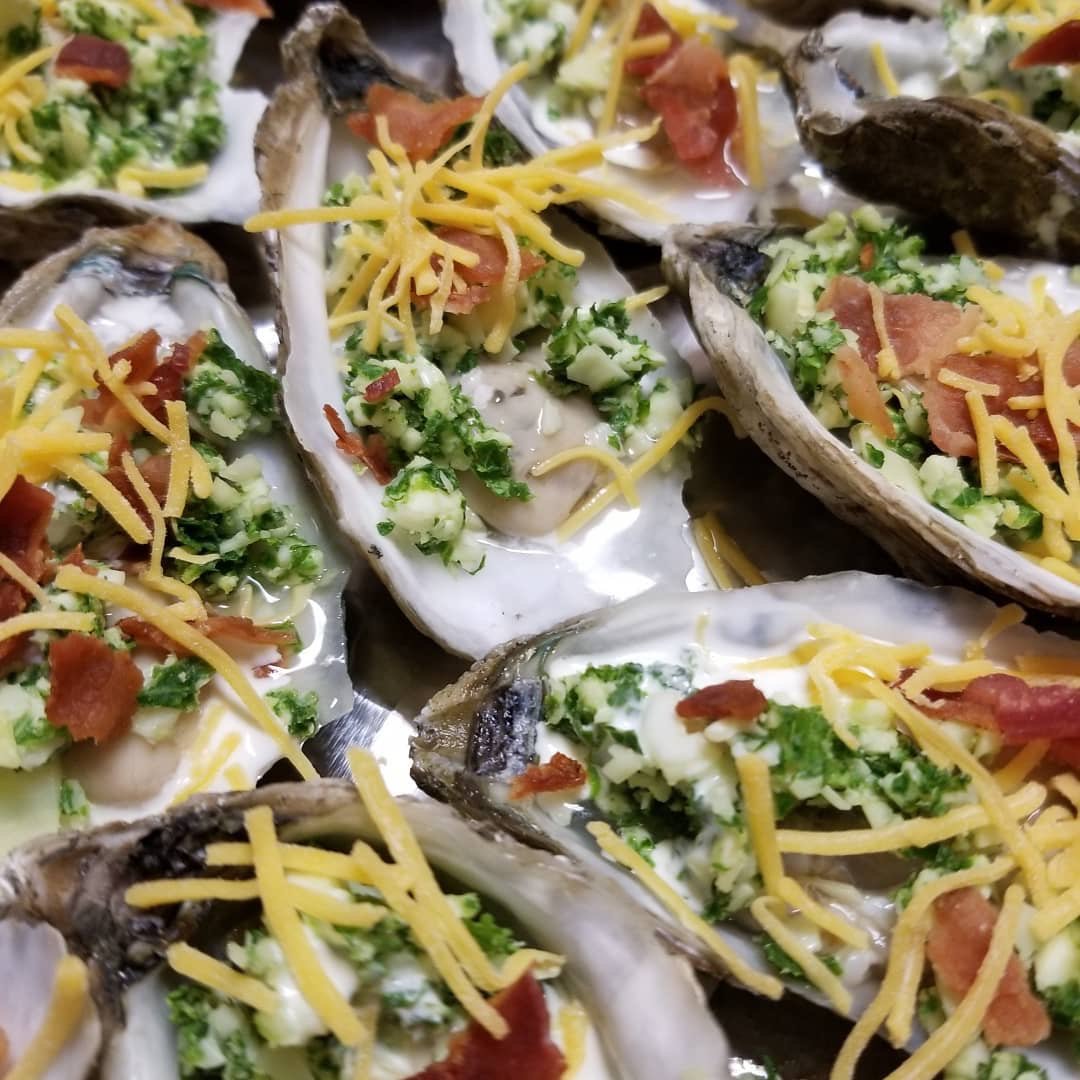 Christmas Eve <a href="/ChathamVineyard/">Chatham Vineyards</a> Shooting Point Salts getting all dressed up!