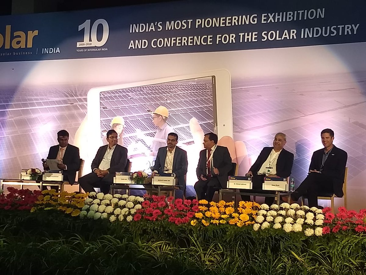 OrianoSolar's tweet photo. Mr Sachin Jain, CEO Oriano Solar enlightening the audience with his views at the panel discussion on India's Renewable Energy Future - The Integration of Renewable Energies during Intersolar India 2018. 

#solarenergy #RenewableEnergy 

@IndiaIntersolar @SachinJain_IN https://t.co/t4OCNd4EoH