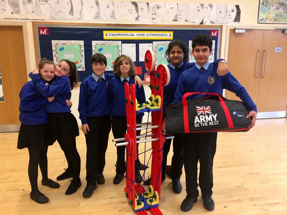 MarkHillMBE's tweet image. 2018, what an outstanding year, over the next few days I’ll be #Tweeting some of the projects I have worked on @The_Black_Rats Community Youth Engagement #BeInspired - #inspiring youth - releasing their potential #BeTheBest @MPCT_HQ @JCPinDurhamTees @BritishArmy @nerfca #fun 😀