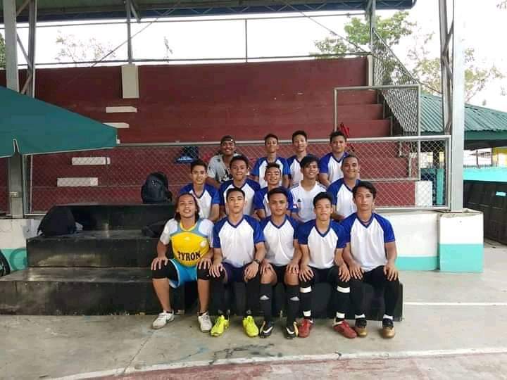 RJjhn10's tweet photo. We Have Different Ambition and Different Perceptions. But we Unite as a Team and win as a Team🙂⚽🎖🏅🏆🏆
#compeones
#QuadroPuppy
#CHAMPION🎖🏅🏆🏆 https://t.co/CAfHtd8bpz