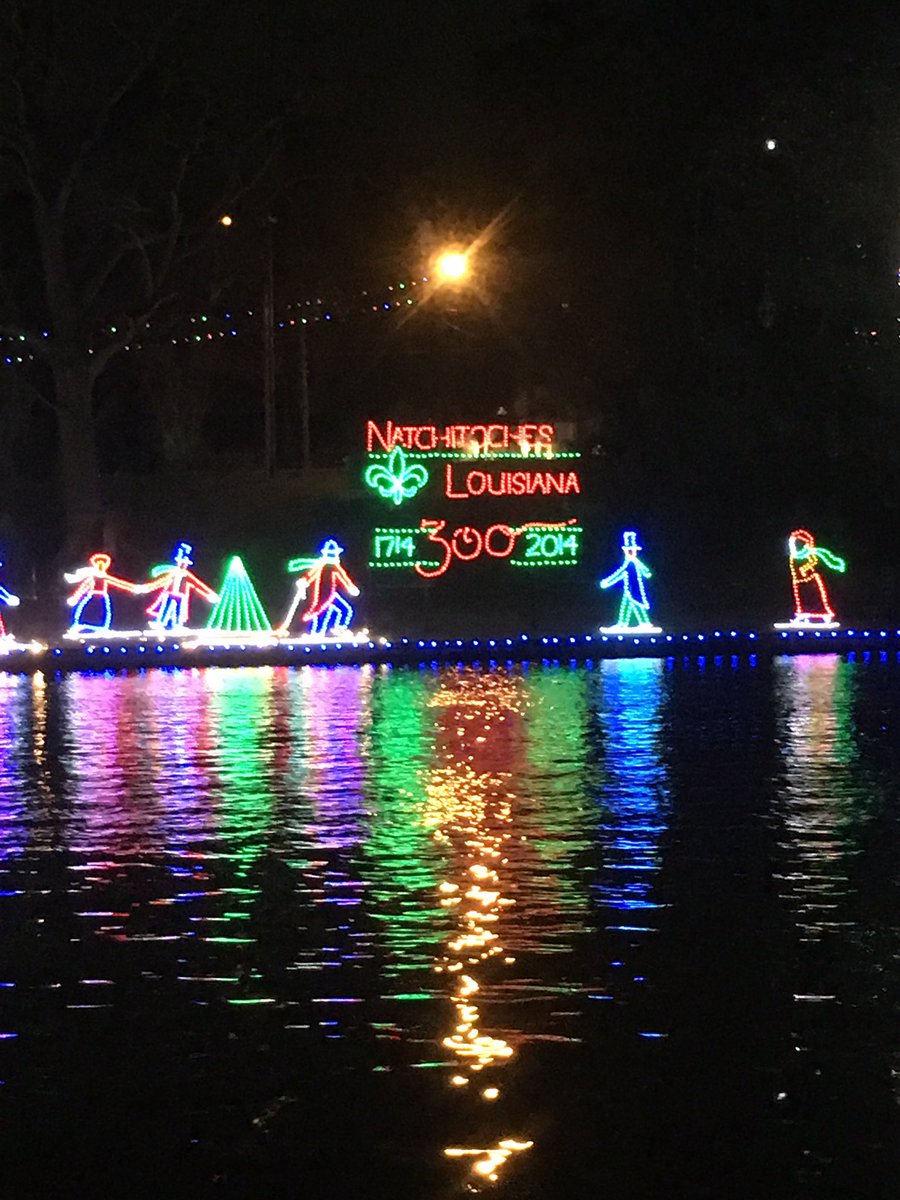 Rav3n74's tweet photo. Loved being here for the holidays. Now it’s time to return to the cold! https://t.co/fXvrhStlf4