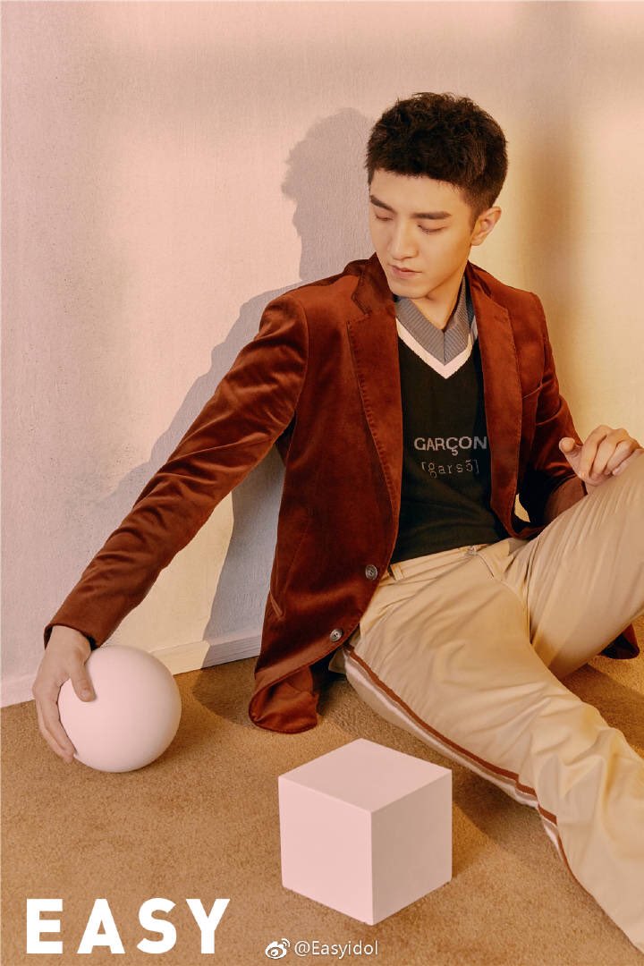 JinHanThaiFans's tweet photo. 2018/12/26 ภาพเซ็ตใหม่ จาก #easyidol ภาพเซ็ตนี้ ดูใสๆ น่ารักเหมือนเดิม อิอิ #จินฮั่น #jinhan #kinjin #金瀚 https://t.co/XrunHbsJZd