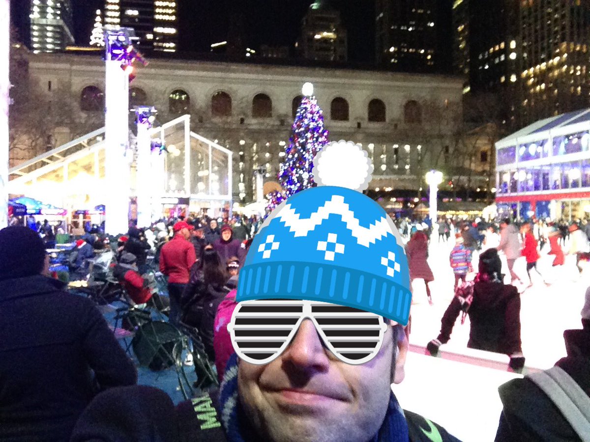 KnutnKata's tweet photo. Joyeux Noël (un peu en retard...) 🎉mais où puis-je bien être en cette fin 2018 ? Bisous à tous ! 😘 https://t.co/W9ykFP1SgJ