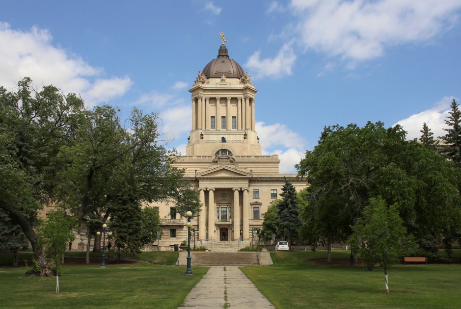 radvisionworld's tweet photo. Manitoba issues 492 invitations in second December draw. Read the full news https://t.co/EJcuZ0X2td
Find out if you are eligible to enter the Express Entry pool https://t.co/opV8irM2Sq
#Manitoba #ImmigrationNews #ExpressEntry #ExpressEntryPool #ManitobaProvincialNomineeProgram https://t.co/bvelasi8wp