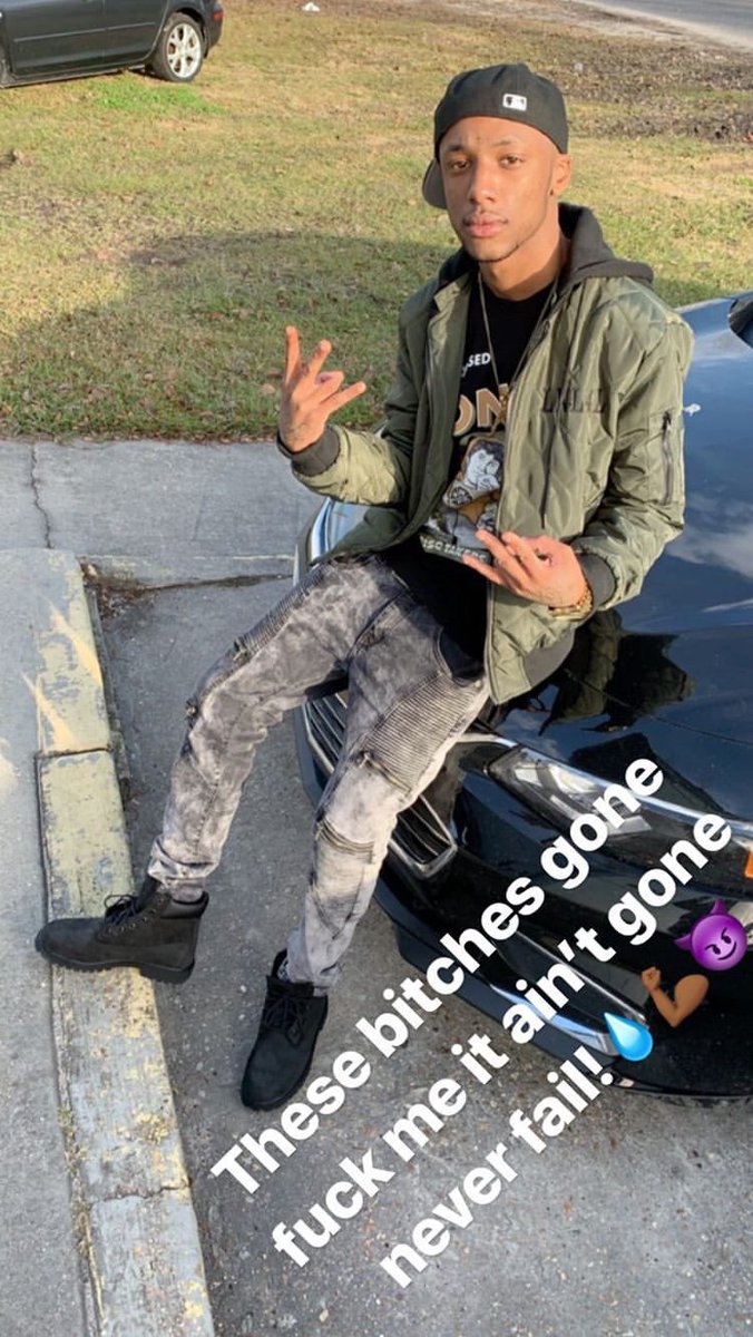 harveyboy58's tweet photo. Merry Christmas ๐๐๐ช๐พ๐ฏ #restmyloves!๐ #freemyset!๐ #LNL4L #100%Grabba https://t.co/rXSM3QVZUP