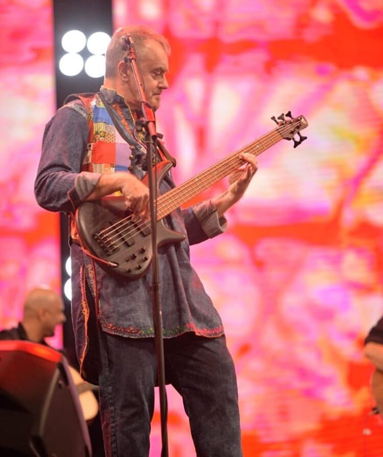 Shemagazine63's tweet photo. Music was in the air. Sufi rock band #Junoon won over Karachi with their reunion concert,  last night. 
.
#junoonband #salmanahmed #aliazmat #sooperjunoon #karachi #aboutlastnight #sufiband #sooperpakistan #liveperformance #music #concert #shemagazine #shemagazineofficial https://t.co/z7kca6iuJq