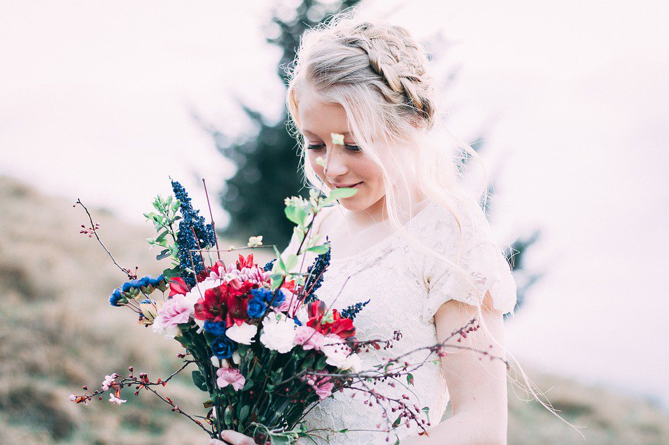 santa_flower's tweet photo. If you know that your favorite flower is red roses, carnations, tulips, orchids, and beautiful lilies, consider changed things a bit and send something. https://t.co/4OGmsDWJDE
#santamonica #samedaydelivery #flowerbouquets #floralarrangements #weddingdecor https://t.co/kfw3kF9AI7