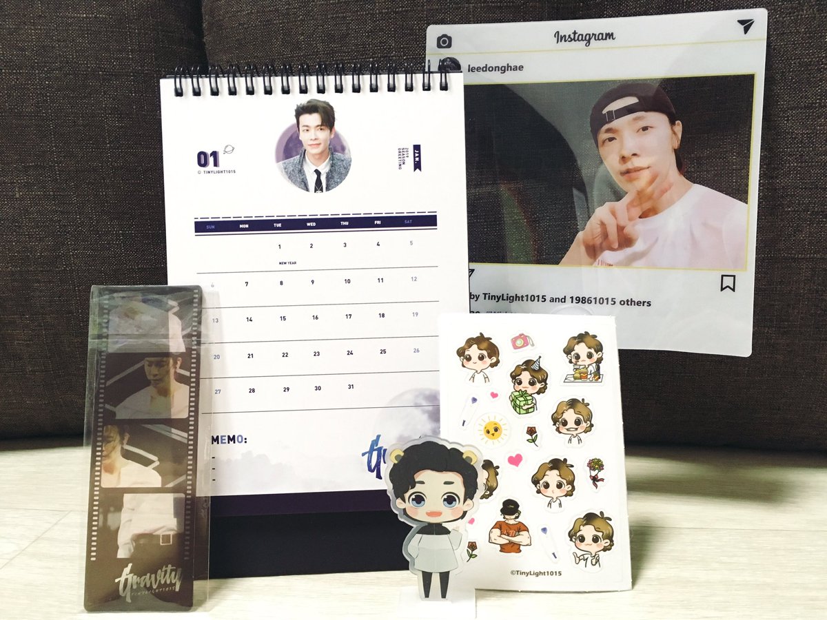 mindulrei's tweet photo. @TinyLight_hae 달력을 잘 받았어요!! 달력도 특전도 너무 귀여워서 잘 쓸게요 :):) https://t.co/fOFe0NdvKS