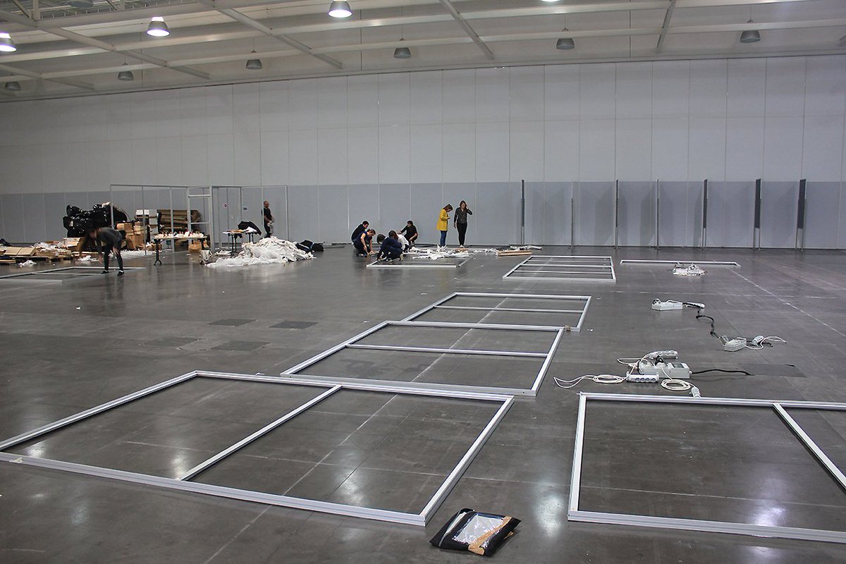 albatrosmulti's tweet photo. Soutien à l'organisateur pour le montage de la structure des stands du congrès des journées annuelles de l' #avef a #Bordeaux au palais des congrès @FCongresEvents. Une solution réalisée à partir de #stands modulaires. Un plaisir de travailler une équipe jeune et dynamique :-) https://t.co/BPWdoHE7Xl