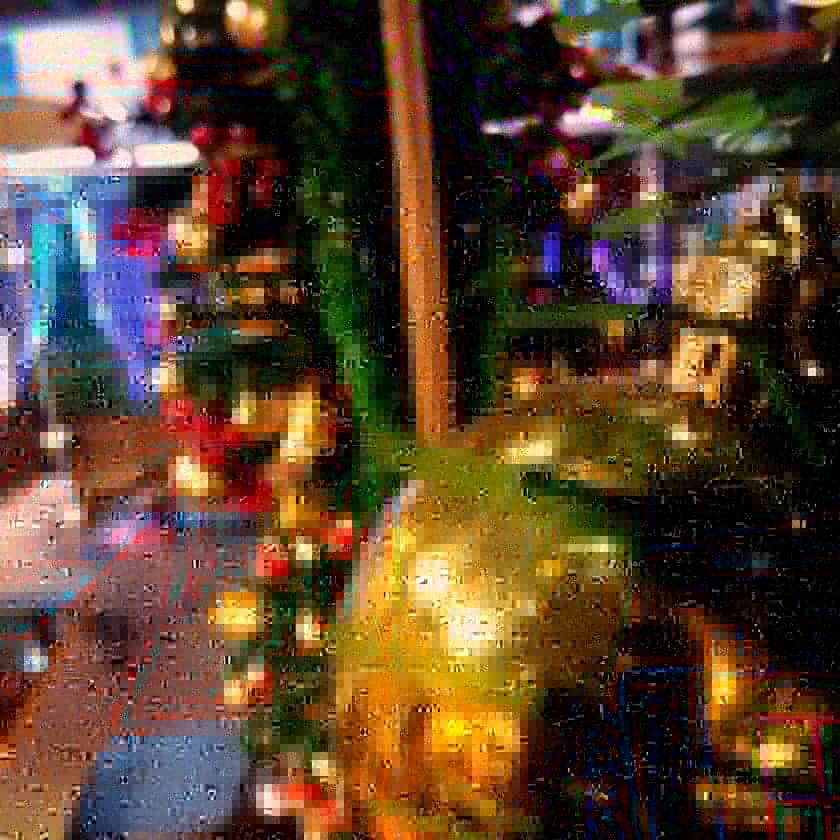 BeanFlickersBLR's tweet photo. Here is the season of joy and happiness..lets wish every one a wonderful and healthy christmas...@BeanFlickersBLR https://t.co/AJwbpBelnF