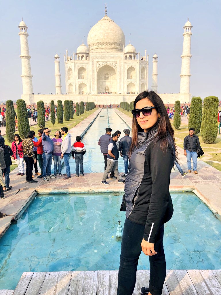 Christmas with the family at one of seven wonders of the world #FamilyTime #TajMahal #IndiaTravels #HappyHolidays
