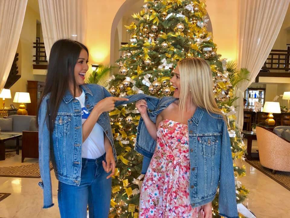Mabksn2's tweet photo. Welcome kingdom of wonder Cambodia. Beautiful queen meet up after miss universe competition #missuniverseusa2018 #missuniversecambodia2018 #missusa 🇺🇸 #misscambodia 🇰🇭 #rern_nat #SarahRoseSummers https://t.co/vOPD5OzIAZ