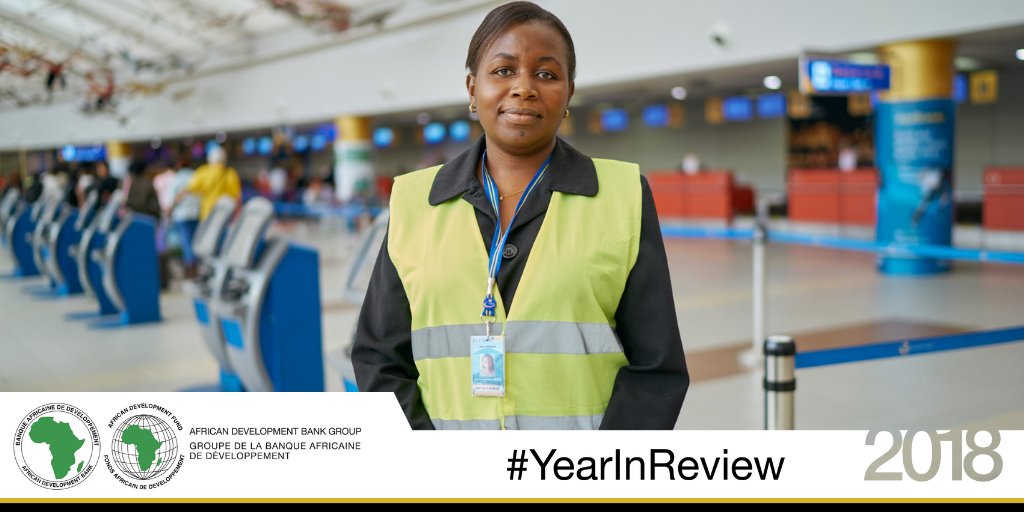 #Benin🇧🇯 joined #Seychelles🇸🇨 at top of Visa Openness Index, offering visa-free access to all Africans! Many countries moved up to build ties through trade, open up skies &amp; promote free movement of people. Where did your country rank?👉🏿buff.ly/2E3A03l
#YearInReview