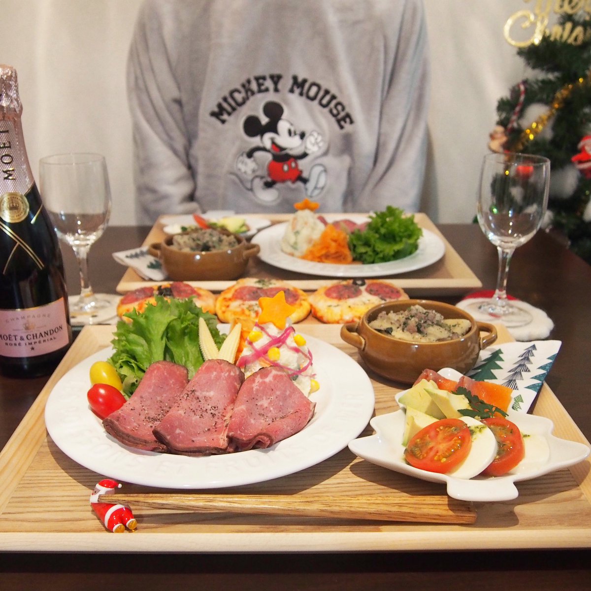 Aiのおうちごはん 我が家のクリスマスごはん 今年も夫婦でクリスマスパーティーやれてよかった 晩ごはん 夜ごはん ローストビーフ クリスマスパーティー クリスマスごはん 手作り料理 家庭料理 料理好きな人と繋がりたい