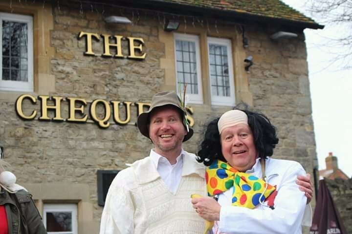 Today is our Boxing Day treat for the good folks of Headington: bell ringing, sword dancing, singing and of course the Mummers Play.

We'll be at The Chequers at 12:15