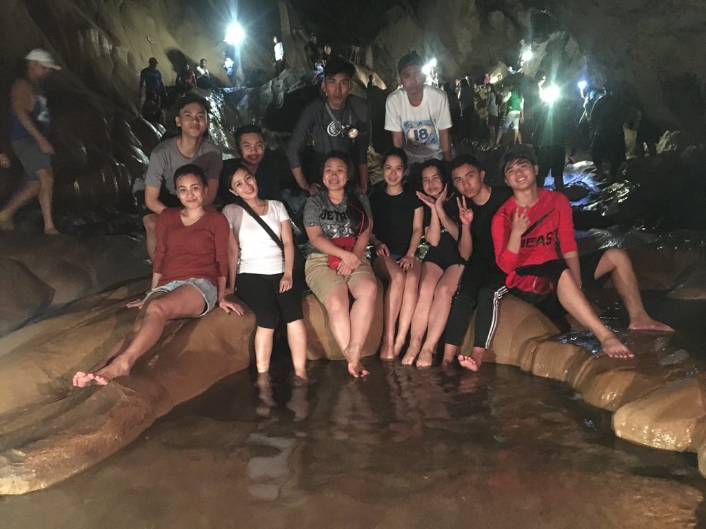 KuyaRyel's tweet photo. Dbest experienced with the gangzzzzzzz!!!! @aeiowww @chiniiimercado @angelica_platon @OnteAngelou @ondepaulo @CalubanJustine @jshmgsn23 @MarkJeromeDima1
#SumagingCave https://t.co/tL1YYhQa7u