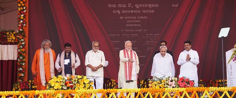 IndianOil lays foundation stone for Paradip-Hyderabad Pipeline

For more detail:
epcworld.in/p/post/indiano…
# ParadipHyderabad #NarendraModi #IndianOil    #Epcworld  #Construction #Infrastructure