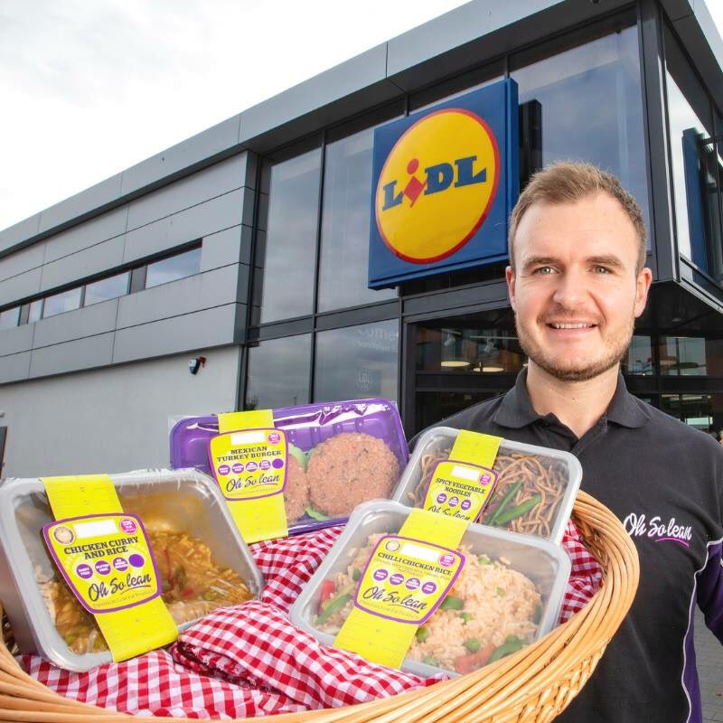 oh_lean's tweet image. Hands up if you want to blitz the post-Christmas bulge and GET LEAN IN 2019? 🙋

OH SO LEAN IS COMING TO A @lidl_ni NI STORE NEAR YOU ON MONDAY, 31st DECEMBER - FOR ONE WEEK ONLY.

RT + Tag a friend, gym buddy, fitness fanatic, slimmer. Spread the good news + #GetLeanIn2019 

💪