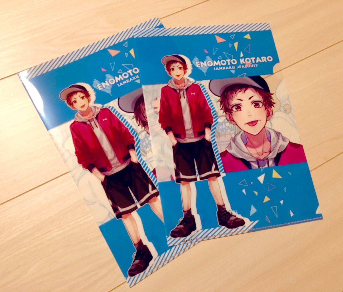 yamako2626's tweet photo. 冬コミ新作クリアファイルとハニコレ特典ポスカ届きました！ https://t.co/dfJgvgevaC