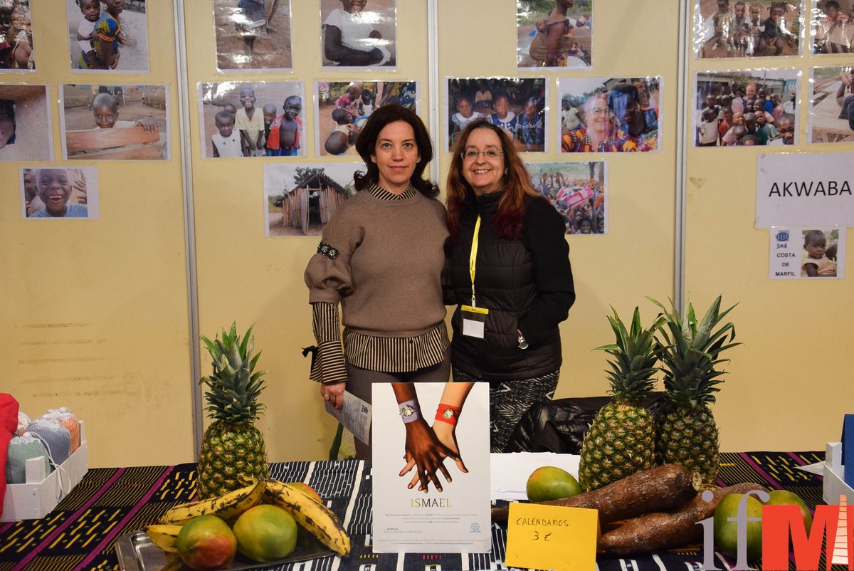vicentegueonc's tweet photo. @OngSumum ya se ha inscrito en la VI feria de @asociacionesmzn de #monzon Podréis informaros en su stand y asistir a las exposiciones de fotos, juguetes, frutas y muchas cosa mas de #CostadeMarfil que están organizando. https://t.co/a3xWu2ly51