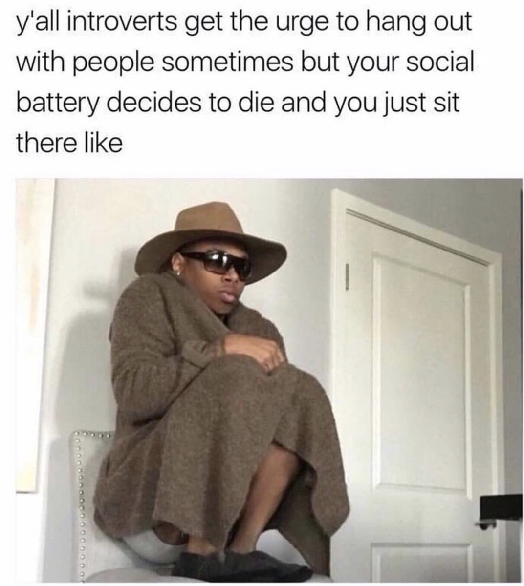 FeelsIntrovert's tweet image. #introvert #introvertproblems #introvertlife #alonetime #comfortzone #quotes #solitude #ambivert #intj #introverted