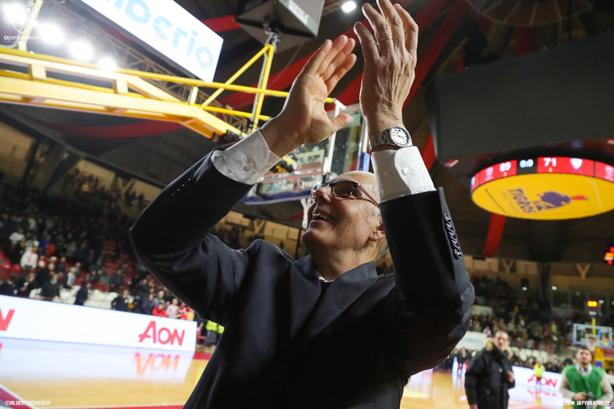 PallVarese's tweet image. 📸 A 24 ore di distanza ecco le foto della splendida vittoria biancorossa in #VarCan! (Parte 2) 💪💪💪 #GOVARESE