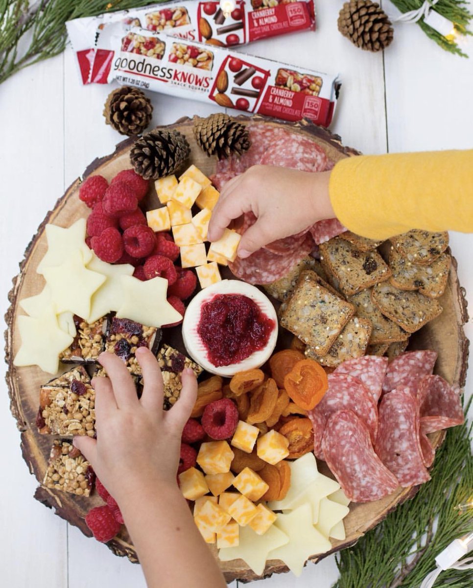 We’ll just leave this right here. #TryALittleGoodness 📷: <a href="/freutcake/">Leah Bergman</a>