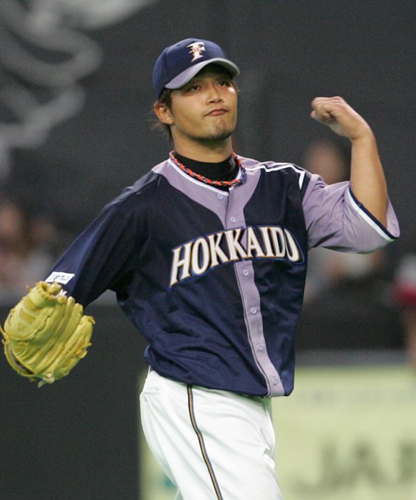 メーカー直売所 プロ野球 限定ユニ・復刻ユニ・サードユニbot X: on 実使用、サイン入り