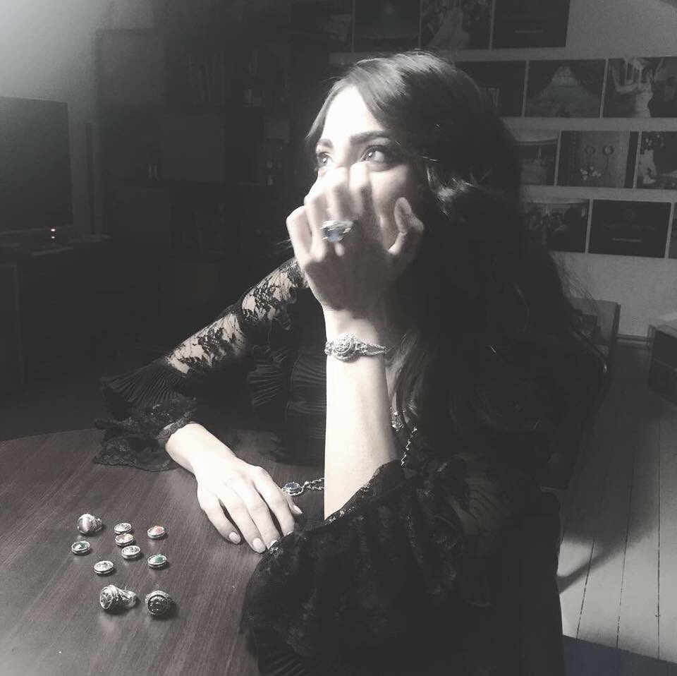 idemedia's tweet image. Ultima campagna realizzata per la linea TWIST @gerardo_sacco dallo shooting al prodotto finito.... #brand #graphicdesign #socialmediamarketing #webdesign #jewelry #luxurylifestyle #moda