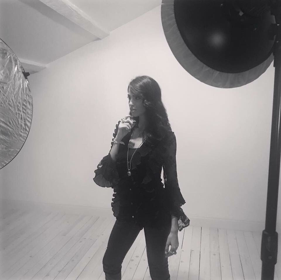 idemedia's tweet image. Ultima campagna realizzata per la linea TWIST @gerardo_sacco dallo shooting al prodotto finito.... #brand #graphicdesign #socialmediamarketing #webdesign #jewelry #luxurylifestyle #moda