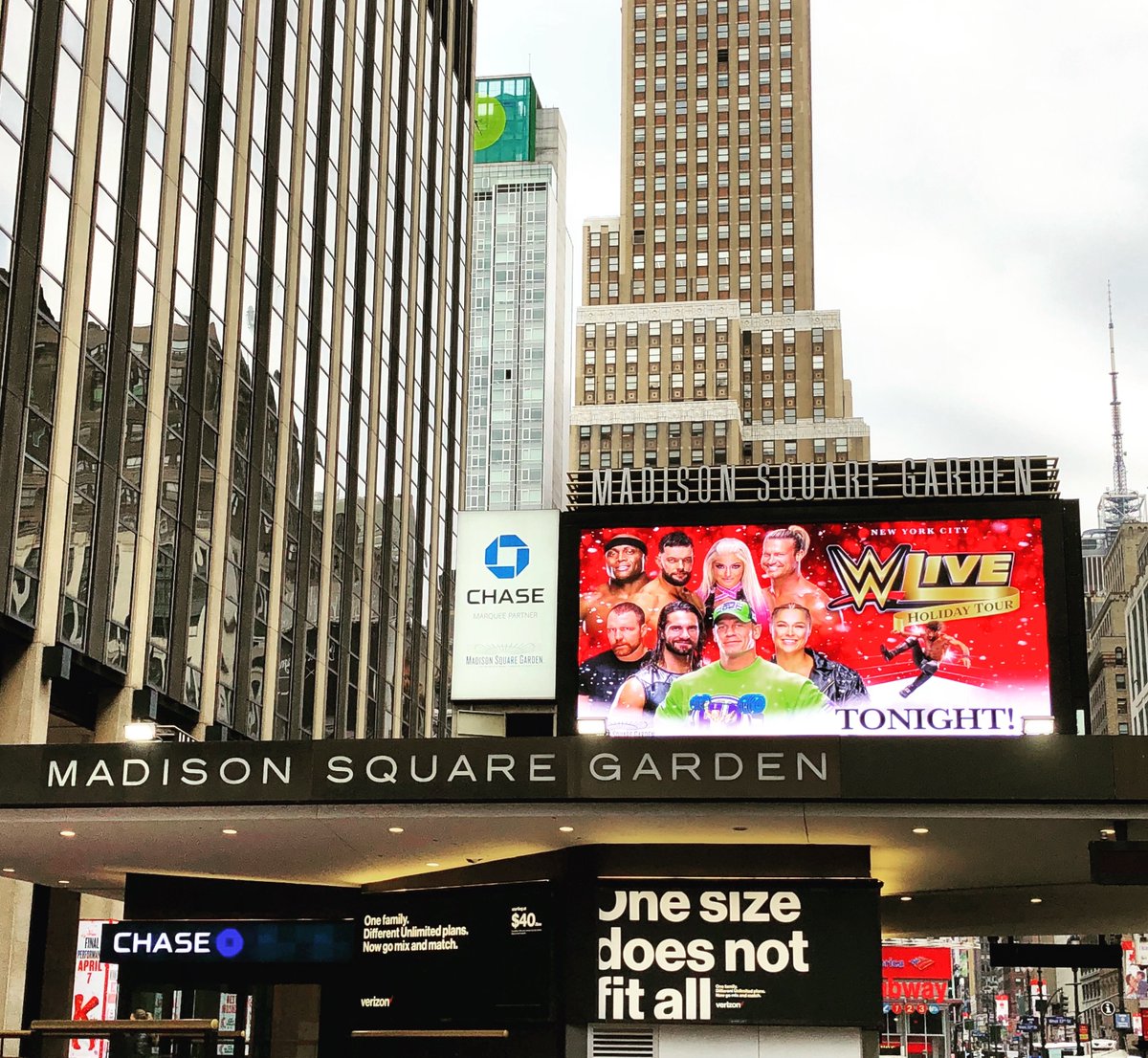 Msg On Twitter Tonight The Wwe Live Holiday Tour Returns To The Garden Don T Miss Johncena Rondarousey Wwerollins And More Limited Tickets Are Still Available At Https T Co Sakediuf1b Or The Msg